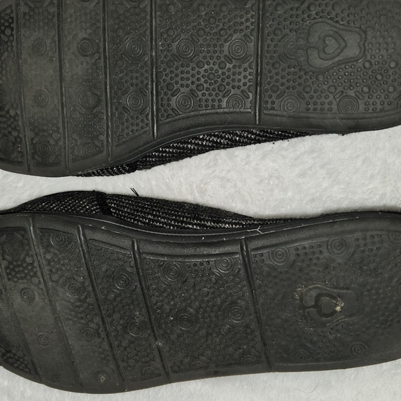 Bobs - Picture 2 of 3